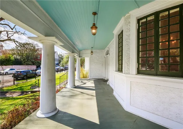 4th image of 2701 Prytania St, New Orleans, LA 70130 | MLS# 2544821