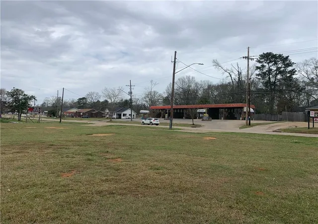 Homes for sale in Kentwood, LA | 702 Avenue G Avenue, Kentwood, LA 70444 | MLS# 2544186