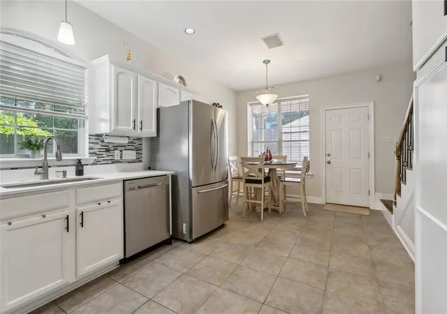 Homes for sale in Metairie, LA | 609 Cleary Ave, Metairie, LA 70001 | MLS# 2544949