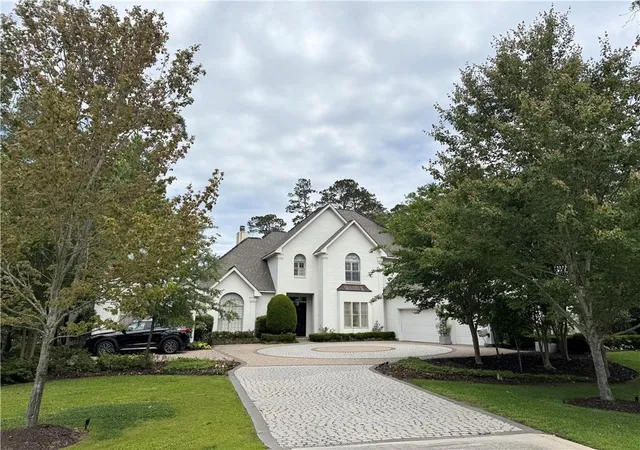 Homes for sale in Mandeville, LA | 5 Heron Ln, Mandeville, LA 70471 | MLS# 2545016