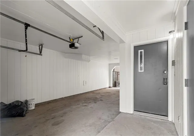 Photo 2 of Townhouse for sale at 596 River Rd, Westwego, LA 70094 | MLS# 2541076 | Listing updated on 2026-02-28