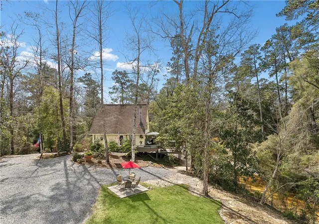2nd image of 19 Holly Dr, Covington, LA 70435 | MLS# 2544946
