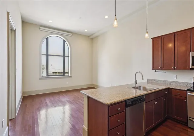 4th image of 1201 Canal St #515, New Orleans, LA 70112 | MLS# 2544841