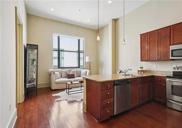 4th image of 1201 Canal St #504, New Orleans, LA 70112 | MLS# 2544837