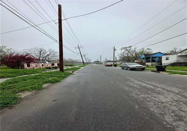 Photo 3 of Land for sale at 2722 Benefit St, New Orleans, LA 70122 | MLS# 2545392 | Listing updated on 2026-04-06