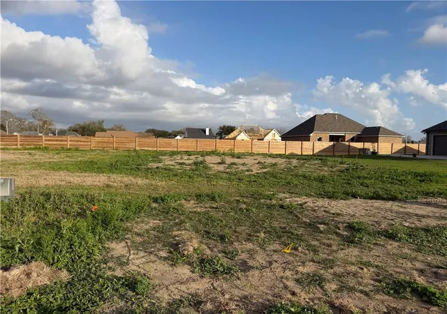 Photo 1 of Land for sale at 329 Sophia Dr, Luling, LA 70070 | MLS# 2545475 | Listing updated on 2026-07-09