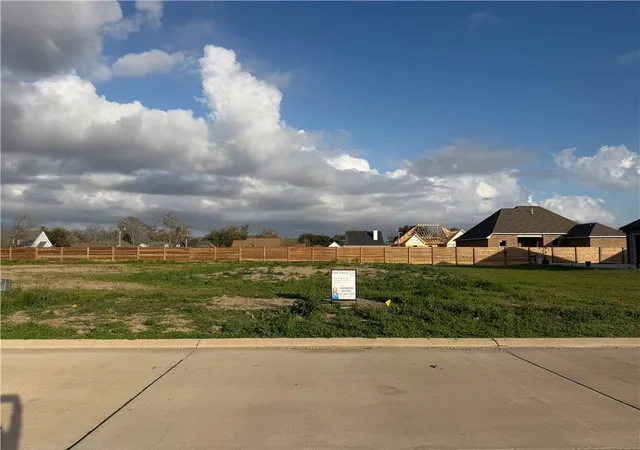 Photo 2 of Land for sale at 329 Sophia Dr, Luling, LA 70070 | MLS# 2545475 | Listing updated on 2026-07-09