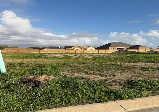 Photo 3 of Land for sale at 329 Sophia Dr, Luling, LA 70070 | MLS# 2545475 | Listing updated on 2026-07-09