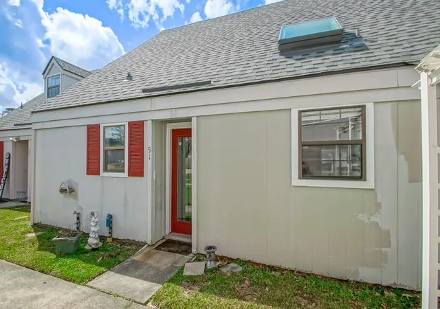 3rd image of 51 Hollycrest Blvd, Covington, LA 70433