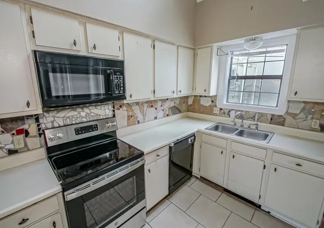 5th image of 51 Hollycrest Blvd, Covington, LA 70433