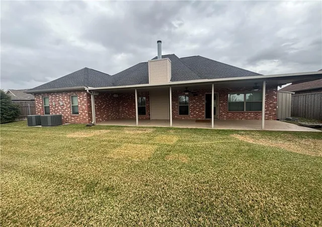 Homes for sale in Hahnville, LA | 118 General Taylor Dr, Hahnville, LA 70057 | MLS# 2544951