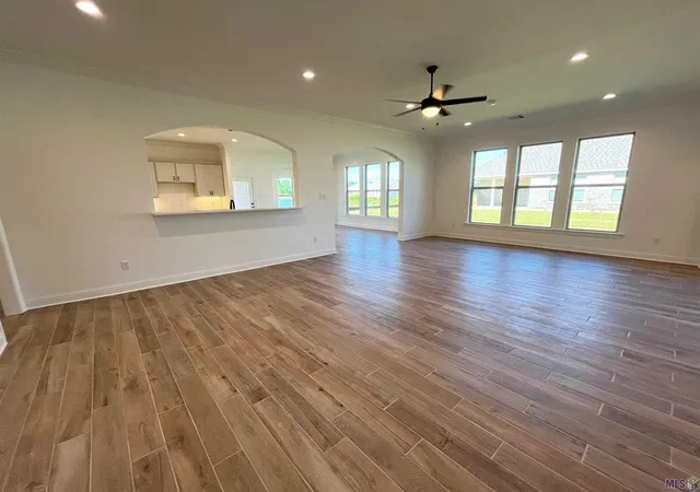 3rd image of 617 Ramsey Spring Dr, Covington, LA 70435 | MLS# NO2026003757