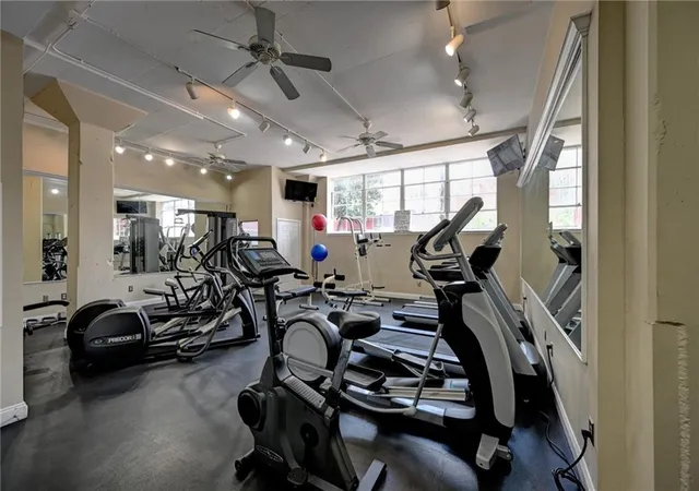 20th image of 760 Magazine St #111, New Orleans, LA 70130 | MLS# 2545654