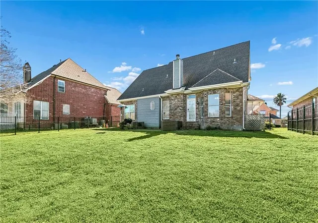 Homes for sale in New Orleans, LA | 140 Pinehurst Ct, New Orleans, LA 70128 | MLS# 2546019