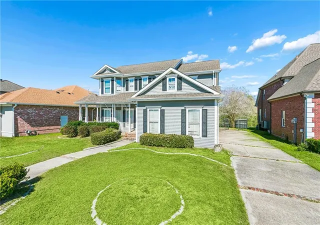 Homes for sale in New Orleans, LA | 140 Pinehurst Ct, New Orleans, LA 70128 | MLS# 2546019