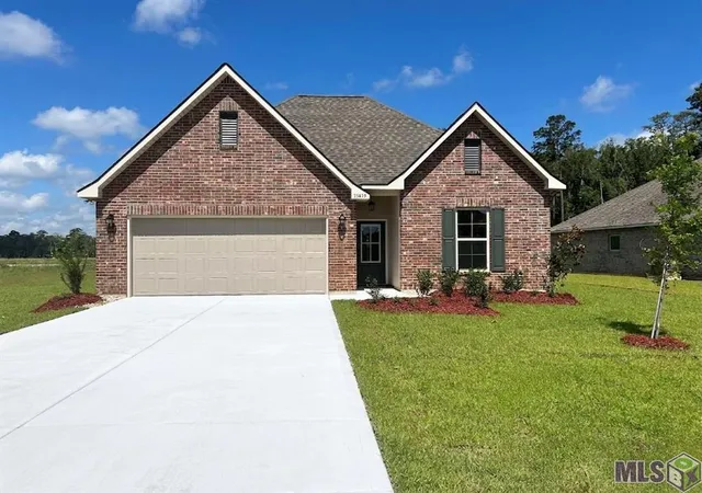 Photo 1 of Sale Pending at 39439 Fairhope Dr, Ponchatoula, LA 70454 | MLS# NO2026003945 | Listing updated on 2026-07-31