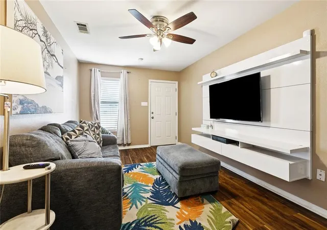 Homes for sale in New Orleans, LA | 1925 Casa Calvo St, New Orleans, LA 70114 | MLS# 2546116