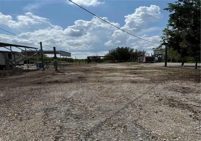 2nd image of 4731 Delacroix Hwy, Saint Bernard, LA 70085 | MLS# 2545987