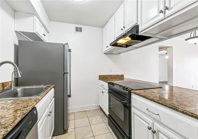 Photo 4 of Condo for sale at 3805 Houma Blvd #B203, Metairie, LA 70006 | MLS# 2543222 | Listing updated on 2026-08-26
