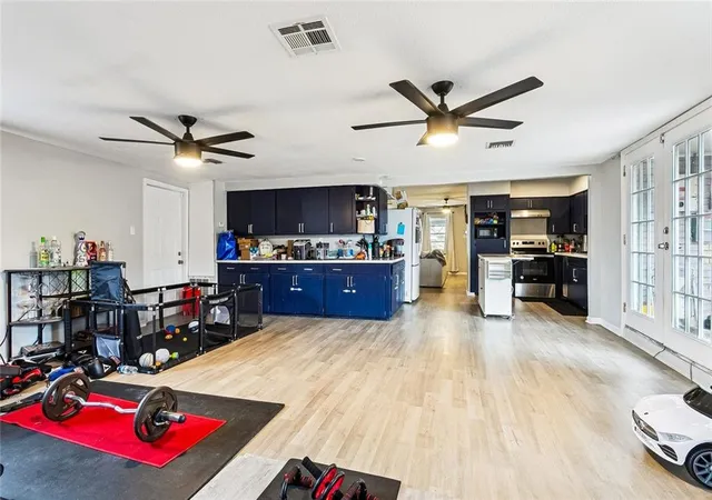 Photo 4 of Single family home for sale at 905 N Claiborne Pkwy, Westwego, LA 70094 | MLS# 2546232 | Listing updated on 2026-07-12