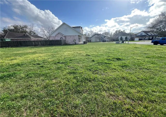 3rd image of 2017 Aramis Dr, Meraux, LA 70075 | MLS# 2546167