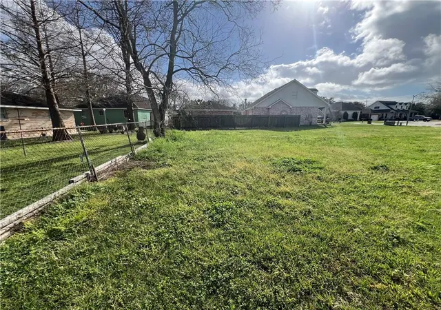 4th image of 2017 Aramis Dr, Meraux, LA 70075 | MLS# 2546167