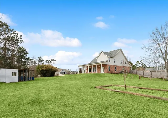 Homes for sale in Slidell, LA | 1085 Claire Dr, Slidell, LA 70461 | MLS# 2546483