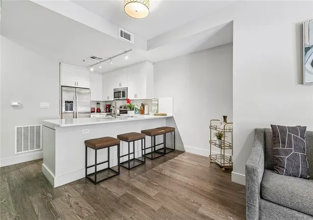 3rd image of 1111 Tulane Ave #222, New Orleans, LA 70112 | MLS# 2545640