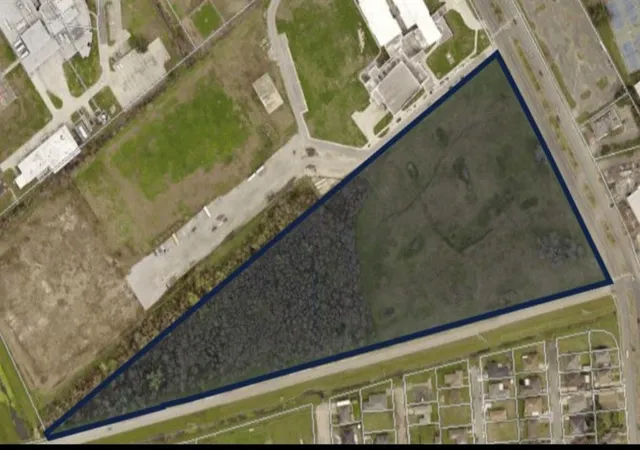 Photo 2 of Land for sale at 5400 Read Blvd, New Orleans, LA 70127 | MLS# 2546521 | Listing updated on 2026-08-05