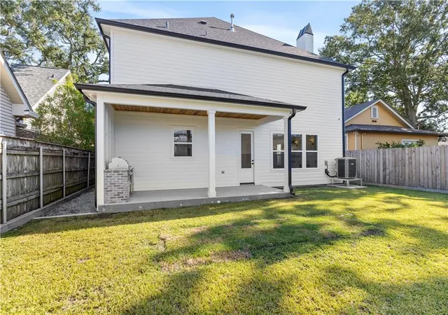 37th image of 112 Jefferson Heights Ave, New Orleans, LA 70121 | MLS# 2546498