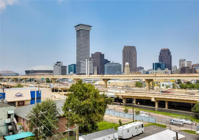 20th image of 1205 St Charles Ave #313, New Orleans, LA 70130 | MLS# 2546815