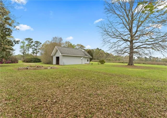 Homes for sale in Kentwood, LA | 75264 1054 Hwy, Kentwood, LA 70444 | MLS# 2545569