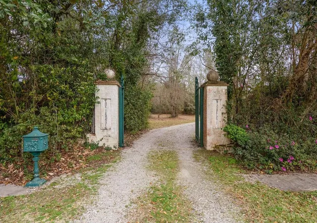 2nd image of 416 S America St, Covington, LA 70433 | MLS# 2546651