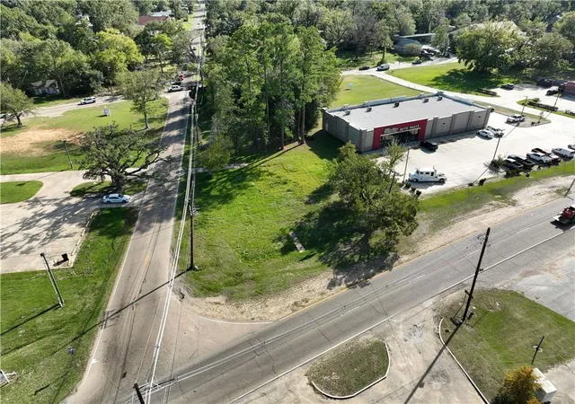4th image of 1112 E Thomas St, Hammond, LA 70401 | MLS# 2546911