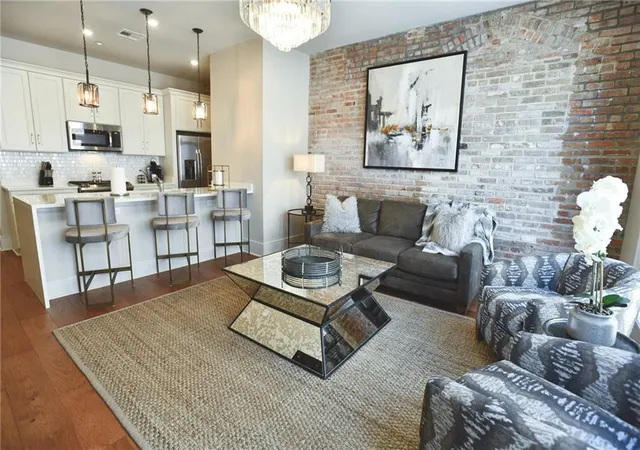 2nd image of 614 Baronne St #303, New Orleans, LA 70113 | MLS# 2547024