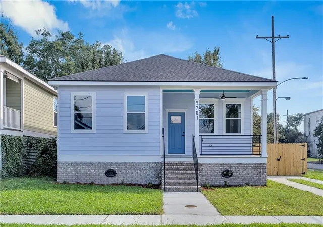 Homes for sale in New Orleans, LA | 5701 Wildair Dr, New Orleans, LA 70122 | MLS# 2547087