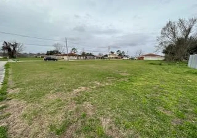 Homes for sale in Violet, LA | 3201 Daniel Dr/5804 E Genie St, Violet, LA 70092 | MLS# 2546962