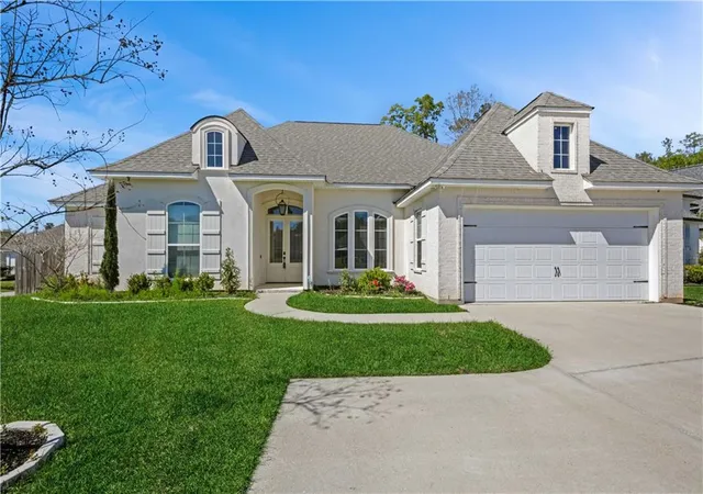 1st image of 2037 Begue Ln, Covington, LA 70433 | MLS# 2547166