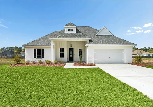 2nd image of 72629 Robindale Dr, Covington, LA 70435 | MLS# 2547327