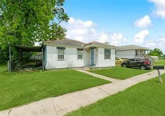1st image of 2112 Liccardi Ln, Violet, LA 70092 | MLS# 2546556
