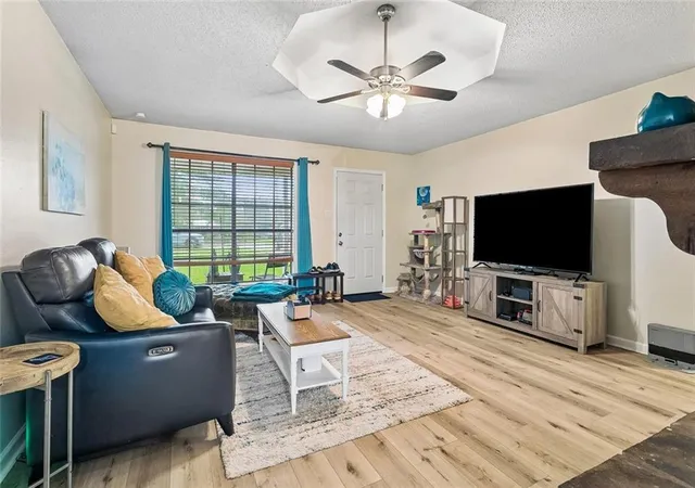 Photo 2 of Single family home for sale at 2410 Pelican St, Slidell, LA 70460 | MLS# 2547377 | Listing updated on 2026-03-13