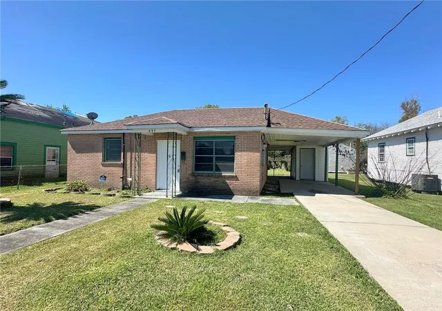 1st image of 407 Pollock Pl, Kenner, LA 70062 | MLS# 2546091