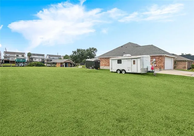 Photo 3 of Single family home for sale at 414 Moonraker Dr, Slidell, LA 70458 | MLS# 2547589 | Listing updated on 2026-07-10