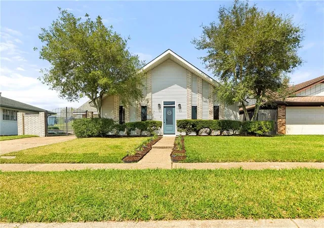 1st image of 5020 Randolph St, Marrero, LA 70072 | MLS# 2547660