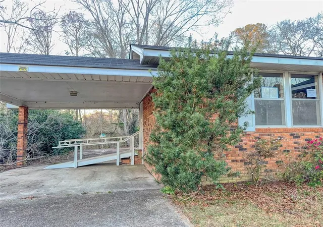 2nd image of 703 Varnado St, Franklinton, LA 70438 | MLS# 2547722