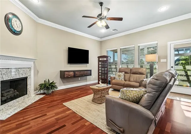 4th image of 70089 Hirson Ct, Madisonville, LA 70447 | MLS# 2547549