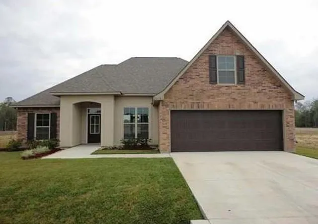 Homes for sale in Ponchatoula, LA | 20191 Bella Gardens Cir, Ponchatoula, LA 70454 | MLS# 2547628