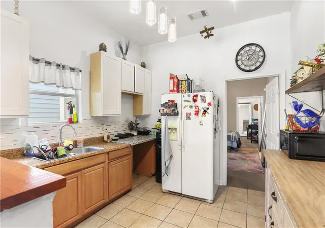 Homes for sale in New Orleans, LA | 2626 28 S Derbigny St, New Orleans, LA 70125 | MLS# 2548256