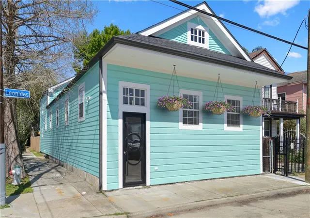 2nd image of 1300 Leonidas St, New Orleans, LA 70118 | MLS# 2547758