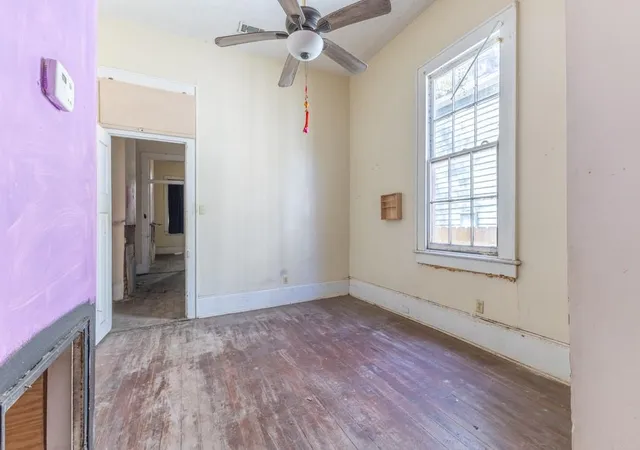 Photo 4 of Sale Pending at 735 Washington Ave, New Orleans, LA 70130 | MLS# 2548112 | Listing updated on 2026-03-19